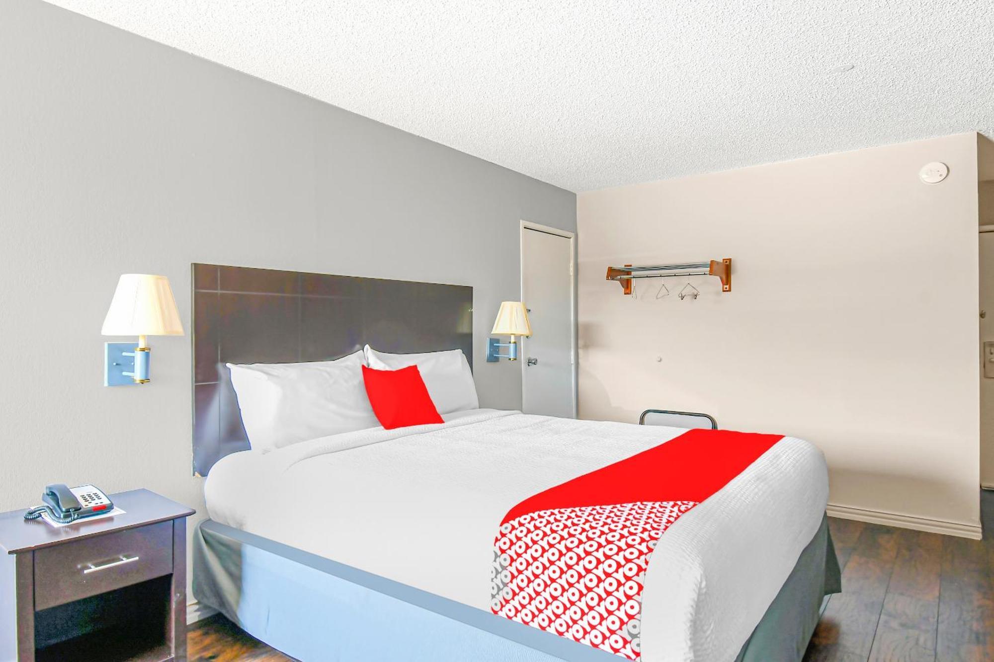 Oyo Hotel Irving Dfw Airport South Extérieur photo