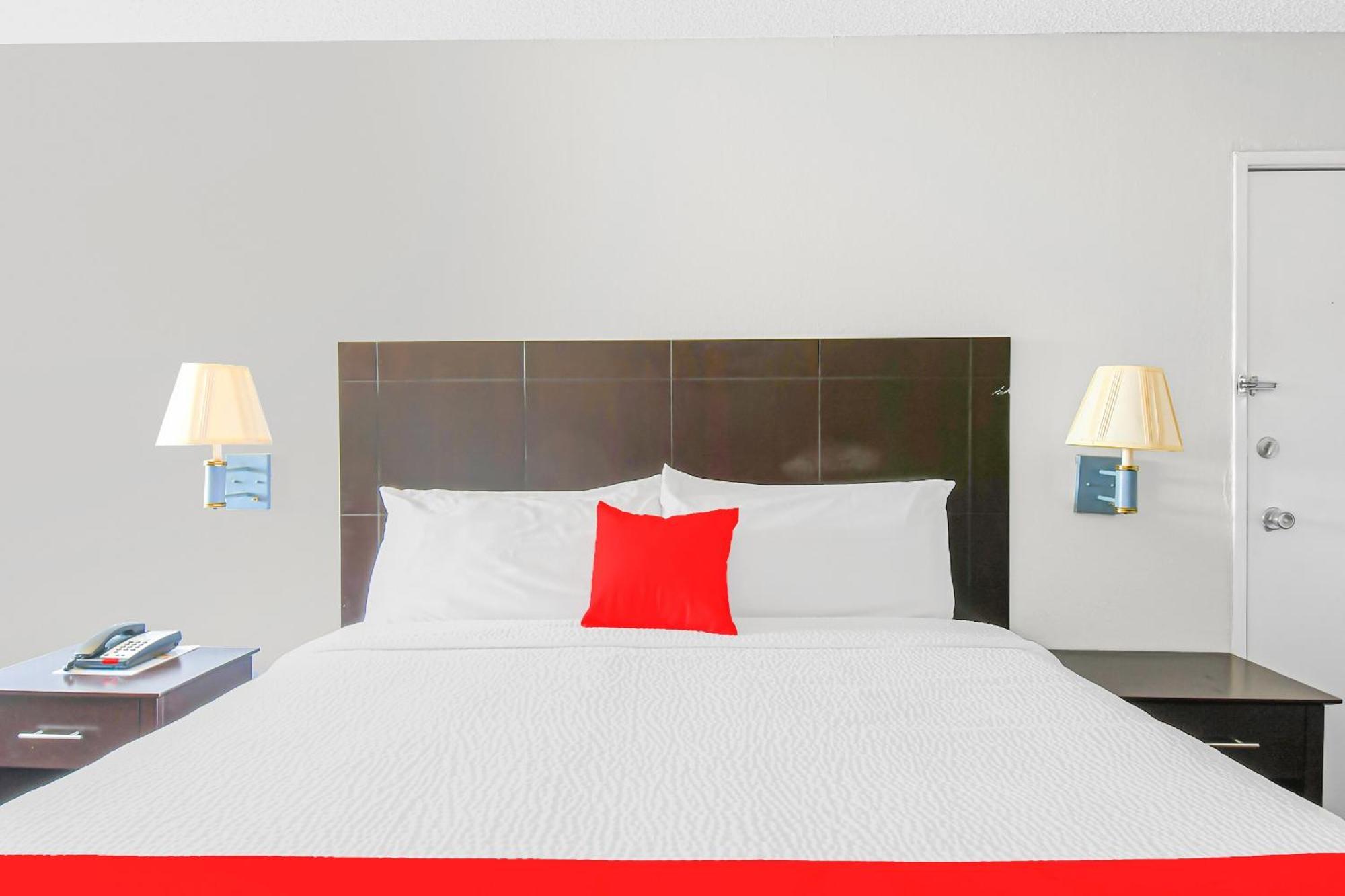 Oyo Hotel Irving Dfw Airport South Extérieur photo