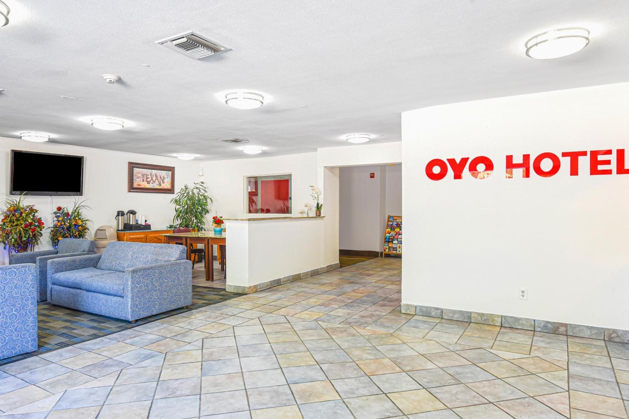 Oyo Hotel Irving Dfw Airport South Extérieur photo
