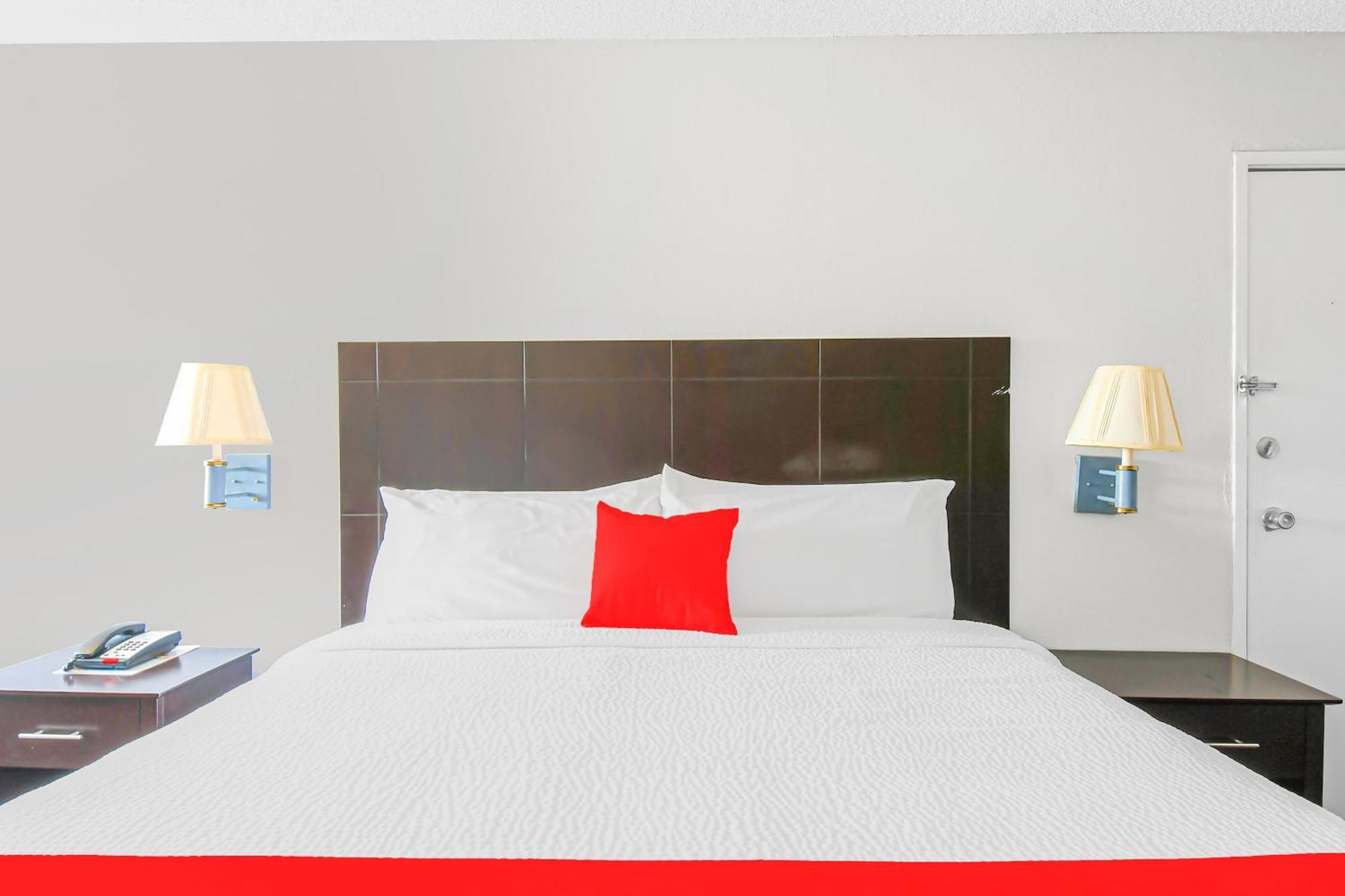 Oyo Hotel Irving Dfw Airport South Extérieur photo